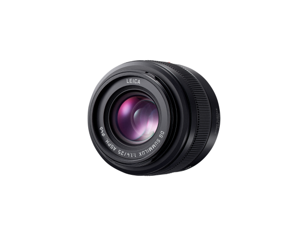 plaza cameras panasonic 25mm 1.4 ii front Panasonic Leica DG 25mm f/1.4 ASPH Lens Mark II