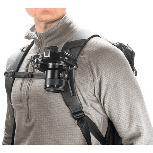 plaza cameras peak design capture camera clip v3 example image Peak Design Capture Silver Camera Clip V3