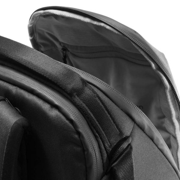 Peak Design Everyday Backpack Zip 15L - Plaza Cameras 4 Peak Design Everyday Backpack Zip 15L - Plaza Cameras