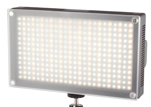 Glanz LED 312AS CONSTANT VIDEO LIGHT - Plaza Cameras b Glanz LED 312AS CONSTANT VIDEO LIGHT - Plaza Cameras