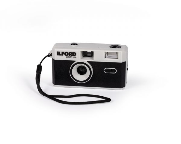 ILFORD SPRITE 35-II REUSABLE CAMERA - CLASSIC BLACK & SILVER - Plaza Cameras