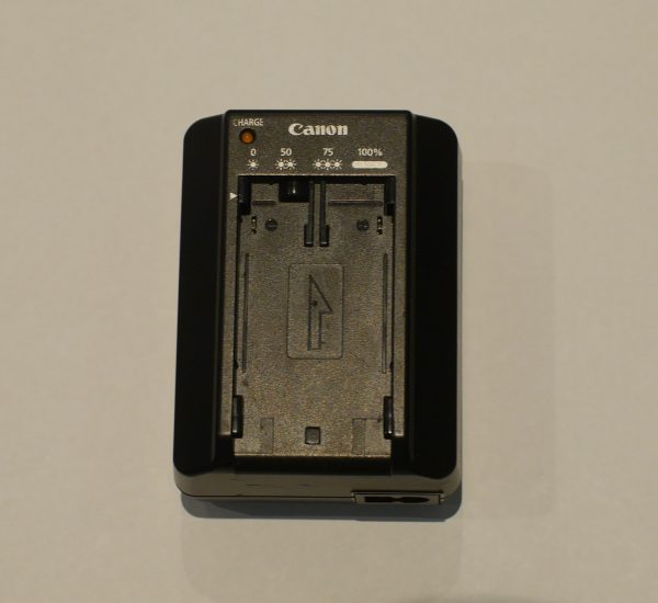 Canon CA-920 Battery Charger - Plaza Cameras Canon CA-920 Battery Charger - Plaza Cameras