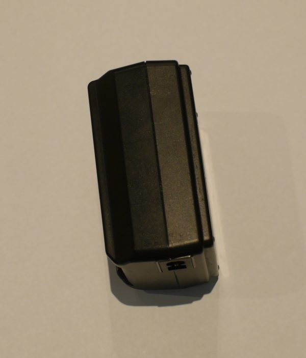 P9020099 (2)Canon CA-920 Battery Charger - Plaza Cameras Canon CA-920 Battery Charger - Plaza Cameras