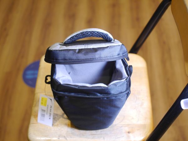 Fancier Vista 50 Snoot Water Resistant Camera Bag - Plaza Cameras Fancier Vista 50 Snoot Water Resistant Camera Bag - Plaza Cameras