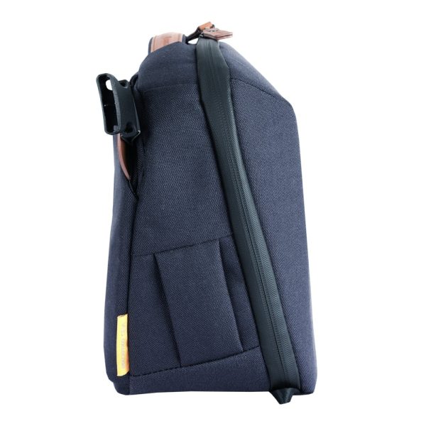 Vanguard Veo City Cross-Body 34 Camera Bag - Plaza Cameras 6 Vanguard Veo City Cross-Body 34 Navy Camera Bag