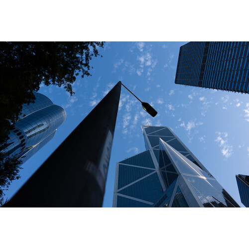 LUMIX S 28-200mm F4-7.1 MACRO O.I.S Lens L Mount - Plaza Cameras 9 LUMIX S 28-200mm F4-7.1 MACRO O.I.S Lens L Mount - Plaza Cameras