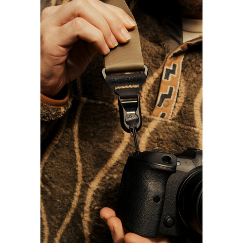 Peak Design Slide Camera Strap (Coyote) - Plaza Cameras 15 Peak Design Slide Camera Strap (Coyote) - Plaza Cameras