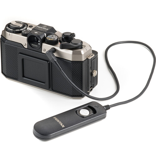 Pentax 17 HF 35mm Half Frame Silver & Black Compact Film Camera - Plaza Cameras 24 Pentax 17 HF 35mm Half Frame Silver & Black Compact Film Camera - Plaza Cameras