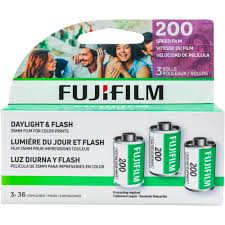 Fujifilm 200 35mm 36exp 3 pack - Plaza Cameras Fujifilm 200 35mm 36exp 3 pack - Plaza Cameras