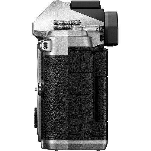 OM SYSTEM OM-3 Mirrorless Camera with 12-45mm f4 Lens Kit - Plaza Cameras 15 OM SYSTEM OM-3 Mirrorless Camera with 12-45mm f4 Lens Kit - Plaza Cameras