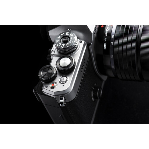 OM SYSTEM OM-3 Mirrorless Camera with 12-45mm f4 Lens Kit - Plaza Cameras 23 OM SYSTEM OM-3 Mirrorless Camera with 12-45mm f4 Lens Kit - Plaza Cameras